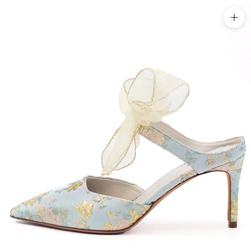 New with Box Something Bleu Bridal Blue and Gold Floral Heels with tie